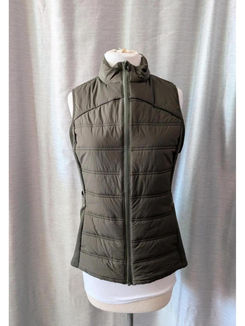 Dark Green Outdoors Quilted Puffer Stretch Vest M